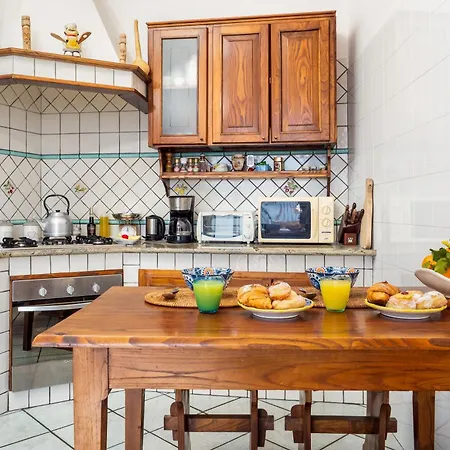 Casa Sara In Costiera Amalfitana *